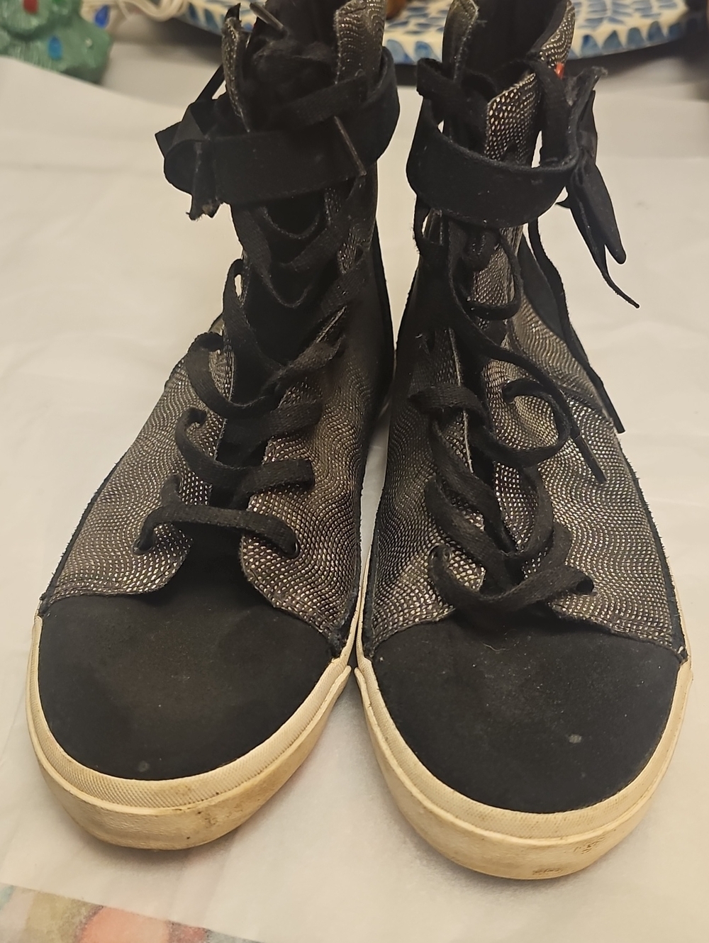 UGG Junior Geometric High Top Sneakers Black US 7 Youth